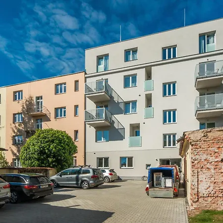 Apartmán Perla Hradce 203 *
