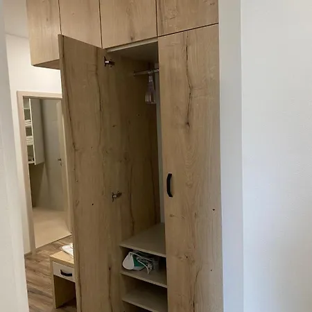 Perla Hradce 203 Apartmán *