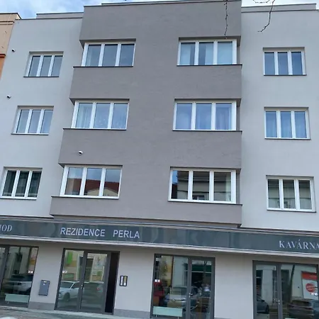 Perla Hradce 203 * Hradec Králové